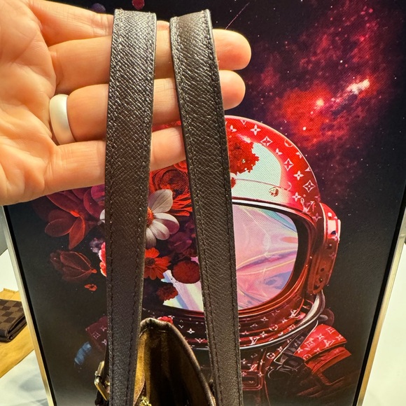 ♥️Damier Ebene Marais Bucket 23 - Picture 12 of 13